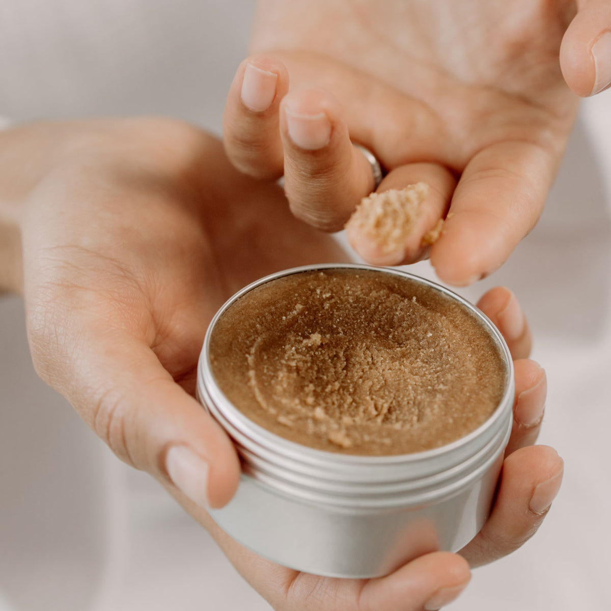 'Spoonful of Sugar' Exfoliating Scrub
